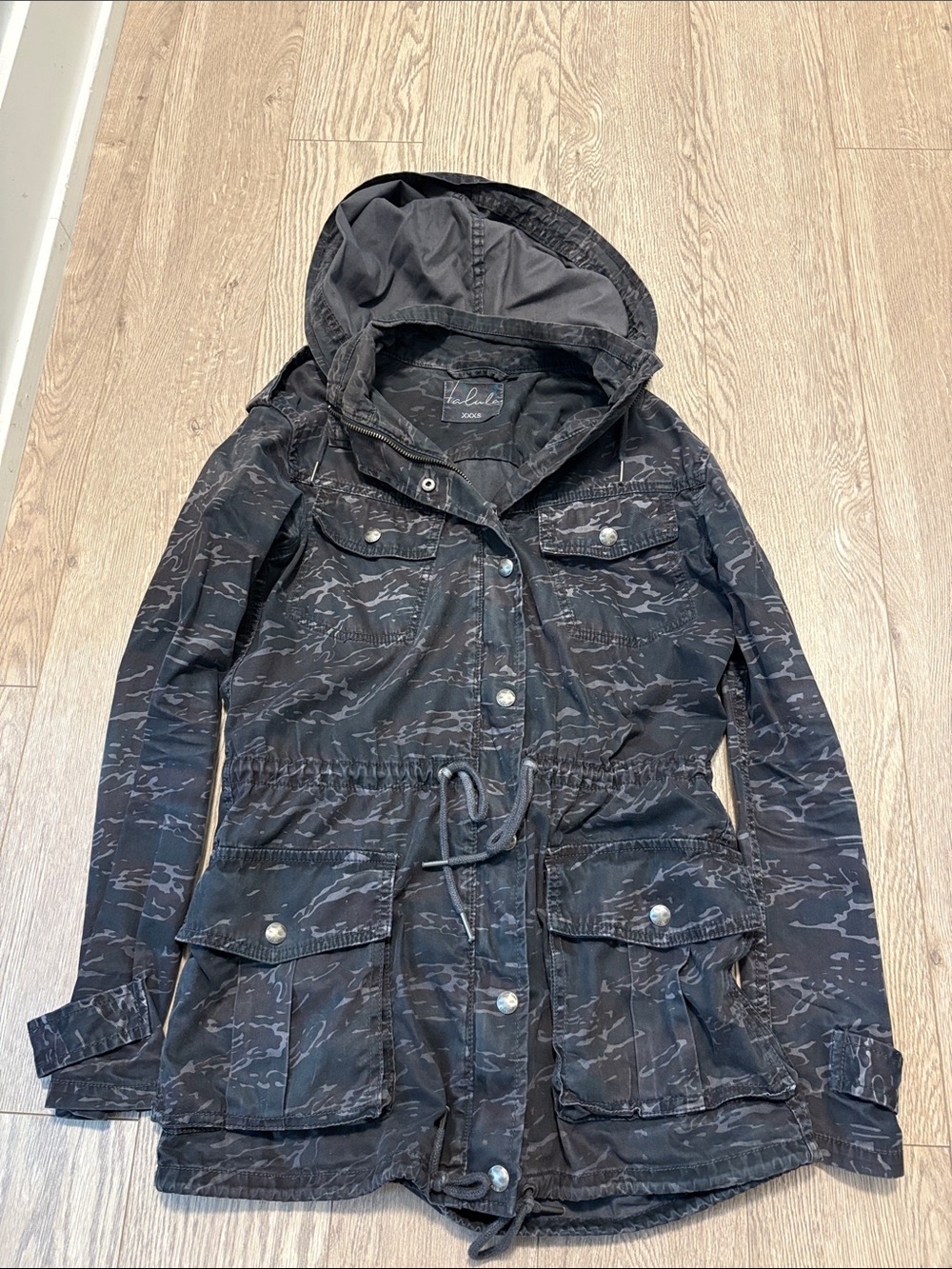 Women’s Hooded Utility Jacket - Black/Blue Camo